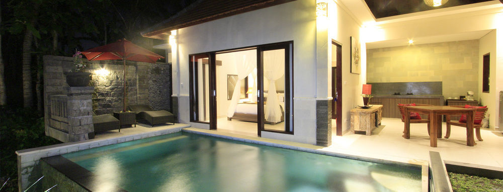 Griya Shanti Villas & Spa विला *